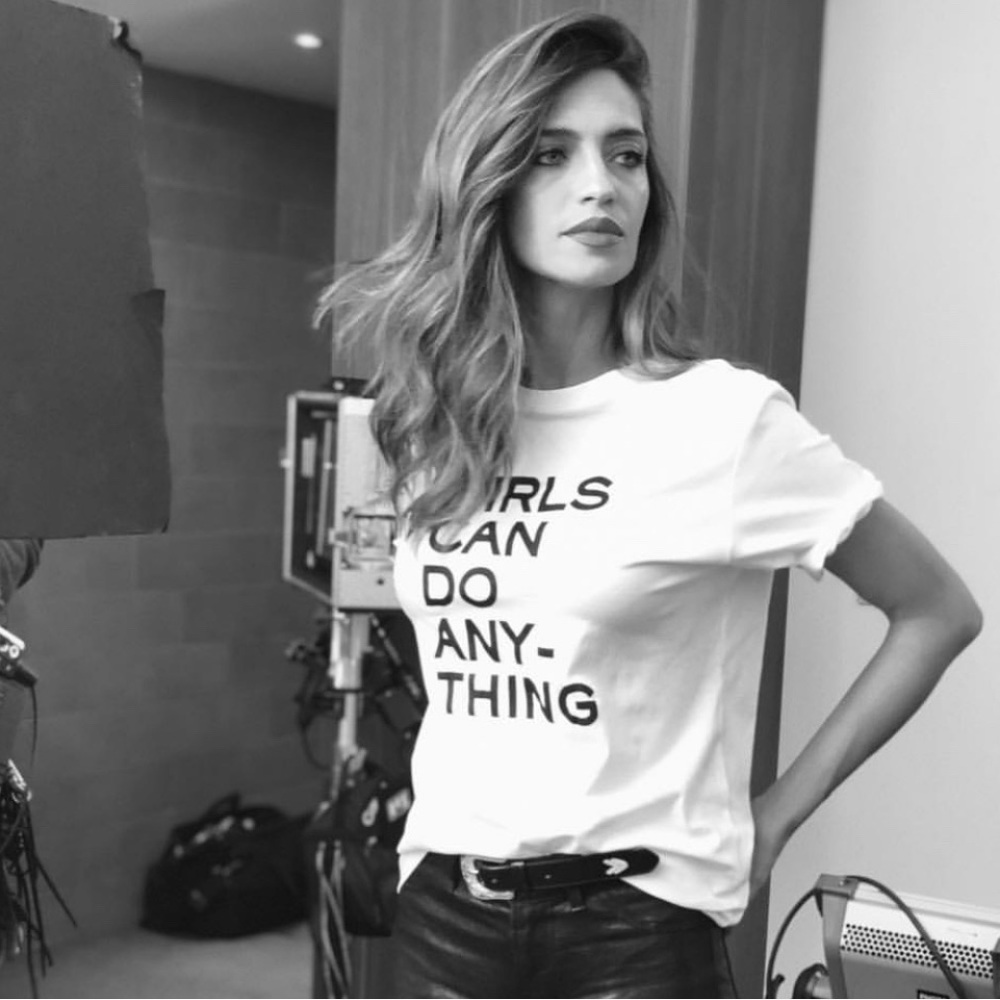 Girls Can Do Anything t-shirt 100% Cotton